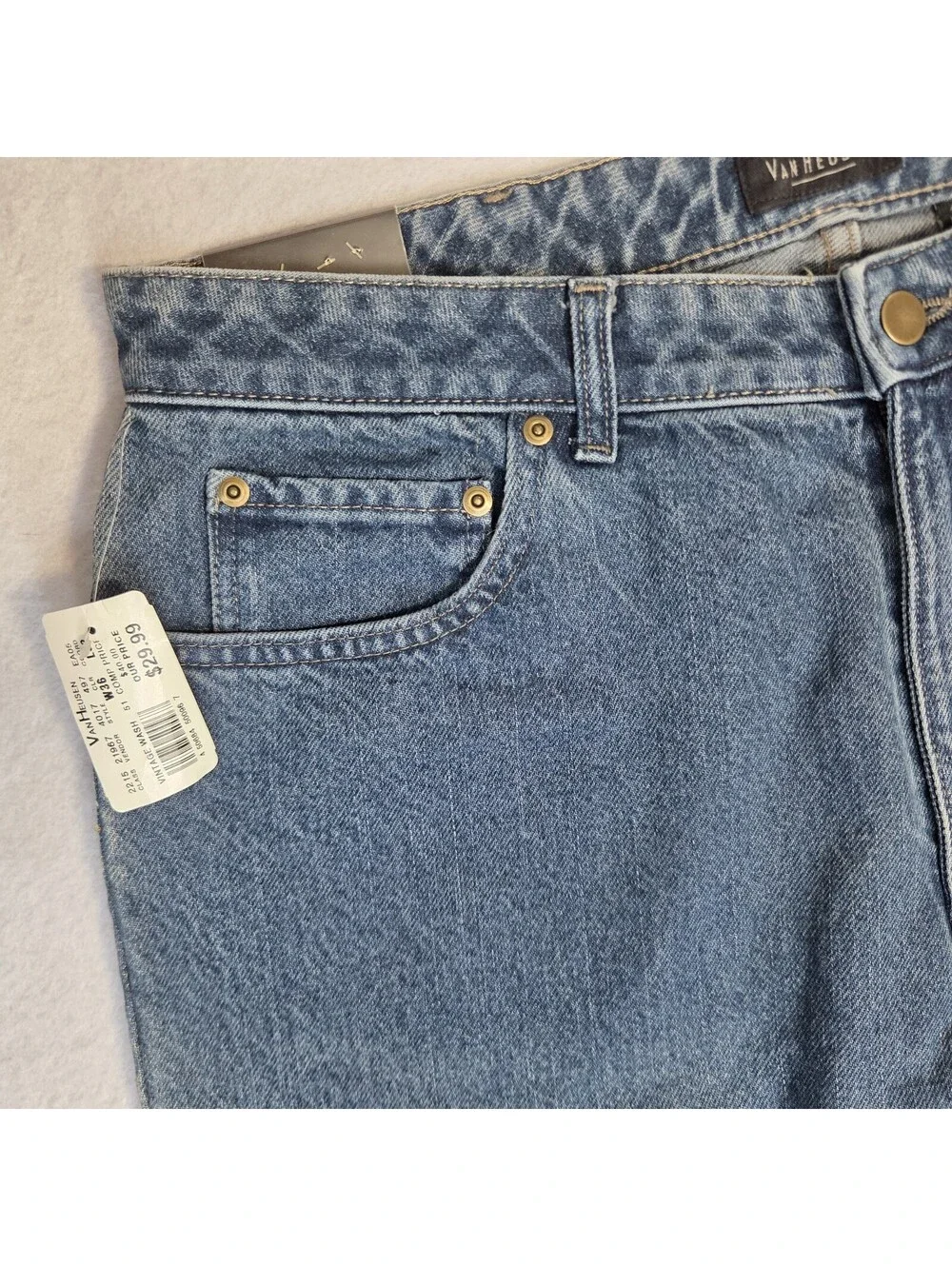 VTG Van Heusen Jeans Men's 36x32 Blue Cotton Denim Straight Leg Workwear Travel